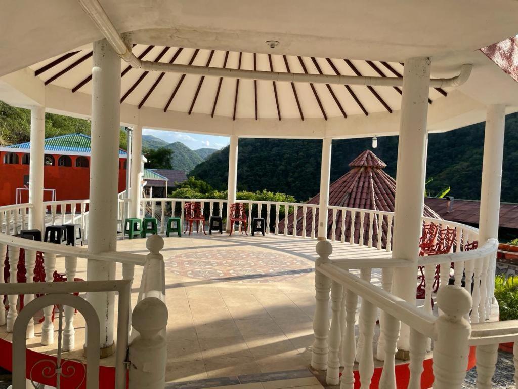 Hotel Mirador De La Montana